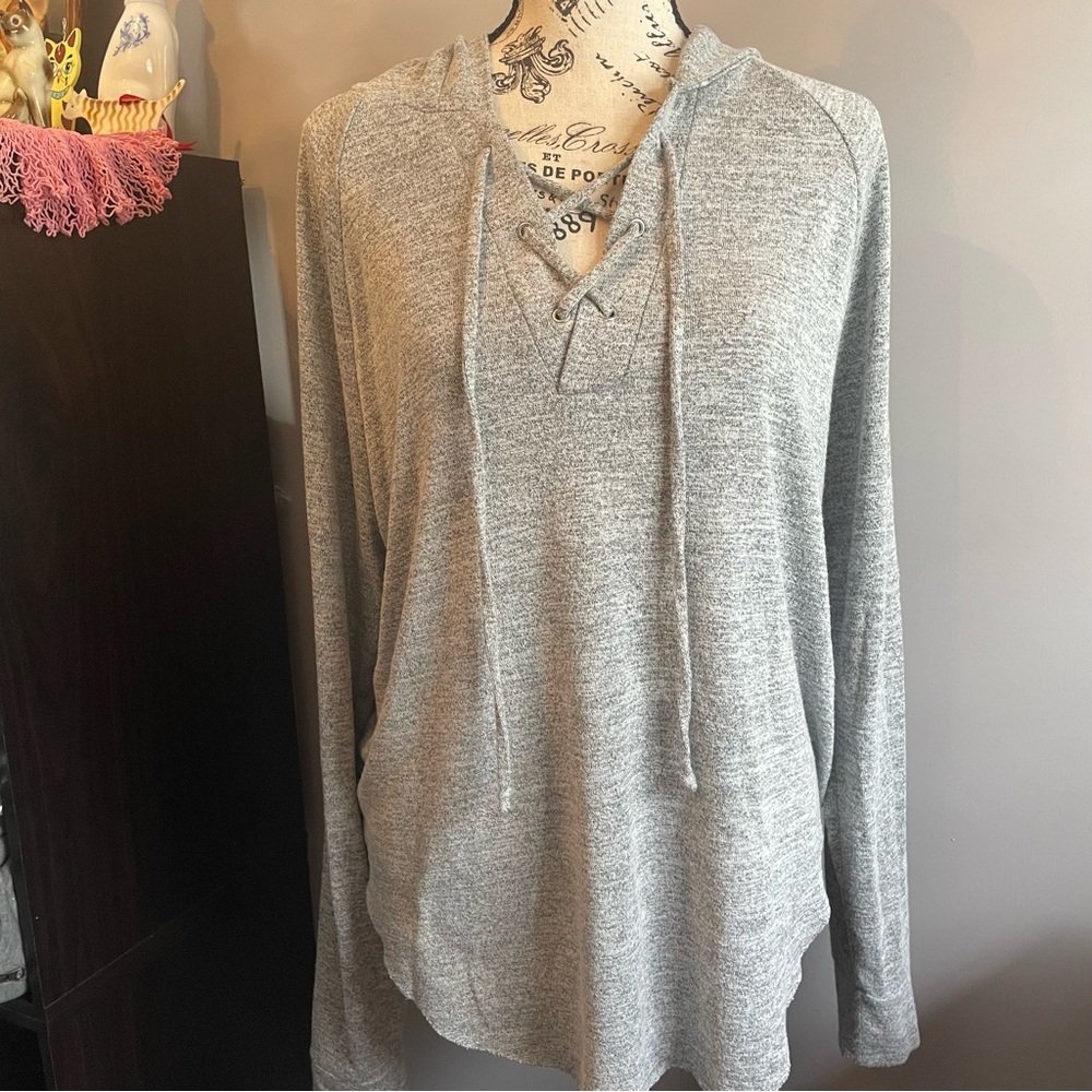 GAP Heather Gray Women's Hooded Lace Up Lightweight Sweater in L‎
